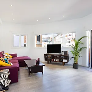 https://home2book-chic-stylish-apt-santa-rosalia.adeje-hotels.com